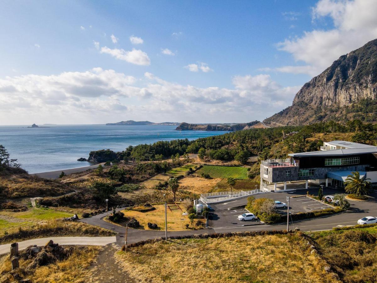 Y Resort Jeju Seogwipo Exterior photo
