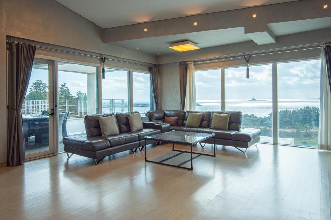 Y Resort Jeju Seogwipo Exterior photo