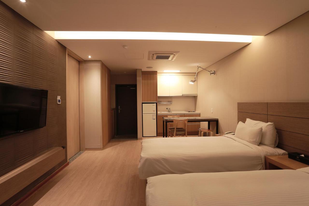Y Resort Jeju Seogwipo Exterior photo
