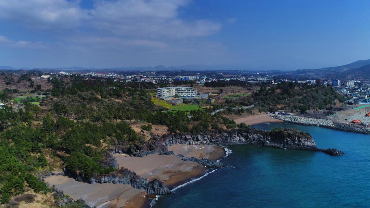 Y Resort Jeju Seogwipo Exterior photo